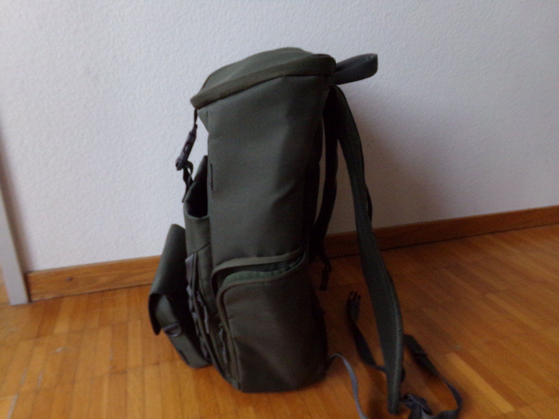 Zaini: Laptop Rucksack grün-grau  hp – Usato da Winterthur venduto da Jessi_di 3