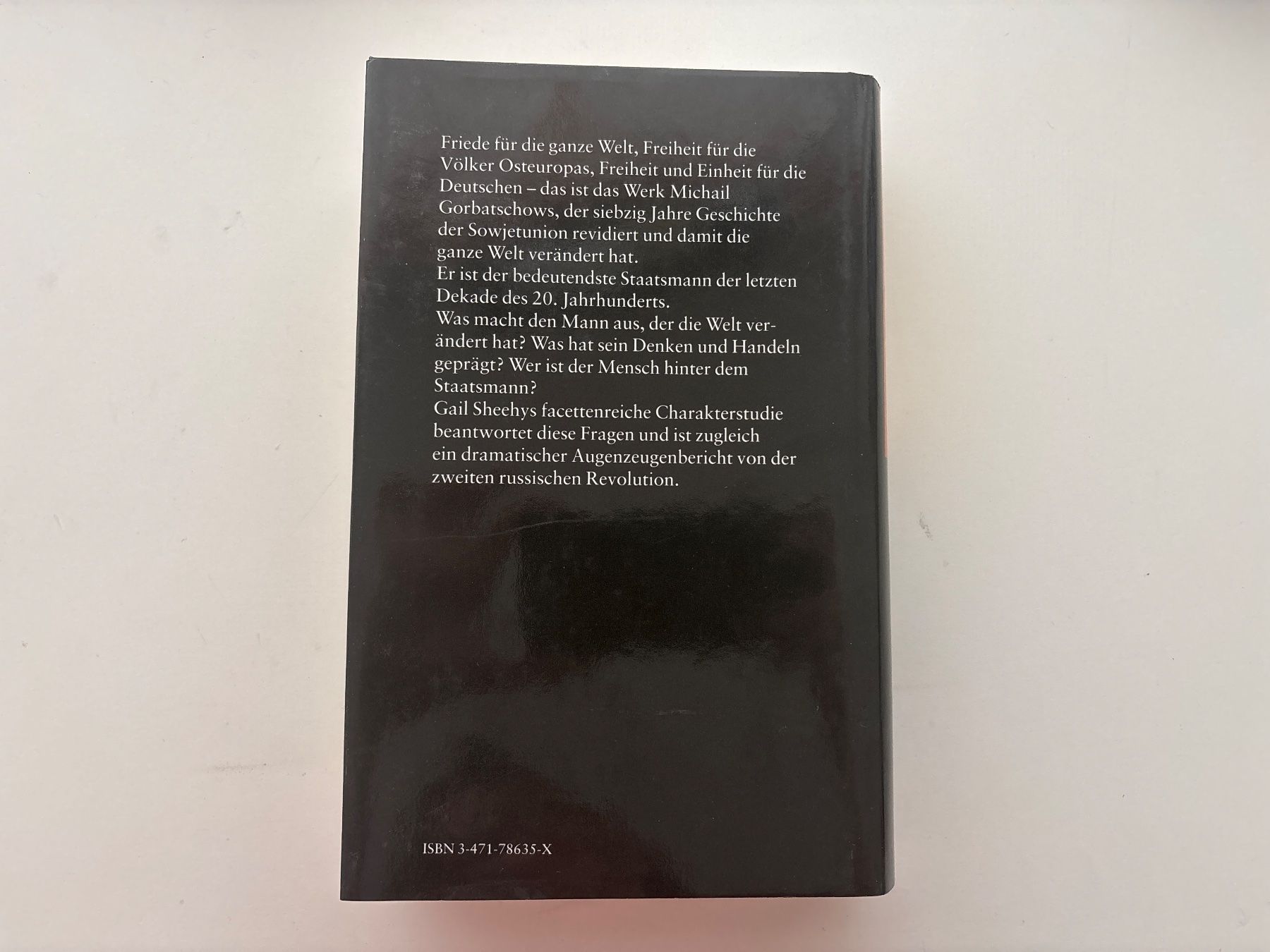 Libri: Gorbatschow - Der Mann, der die Welt verändert hat, Buch – Nuovo (secondo la descrizione) da Meggen venduto da BookRevivals 3