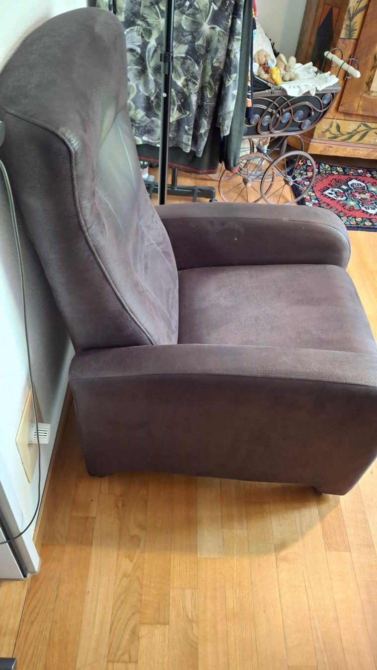 Poltrone: Rauhleder Sessel – Usato da Othmarsingen venduto da Sush1 2