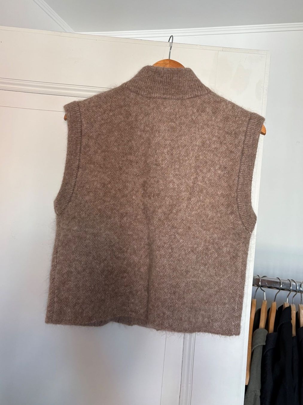 Sezane Gilet & Giacche senza maniche: Mohair Weste von Sézane – Nuovo (secondo la descrizione) da Wallisellen venduto da lin_v 1