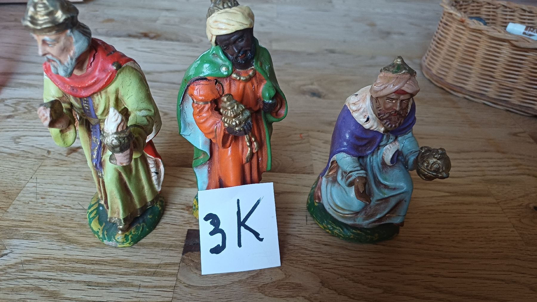 Statuette: 3 Antike Krippenfiguren  – Usato da Flawil venduto da Naphtali 1