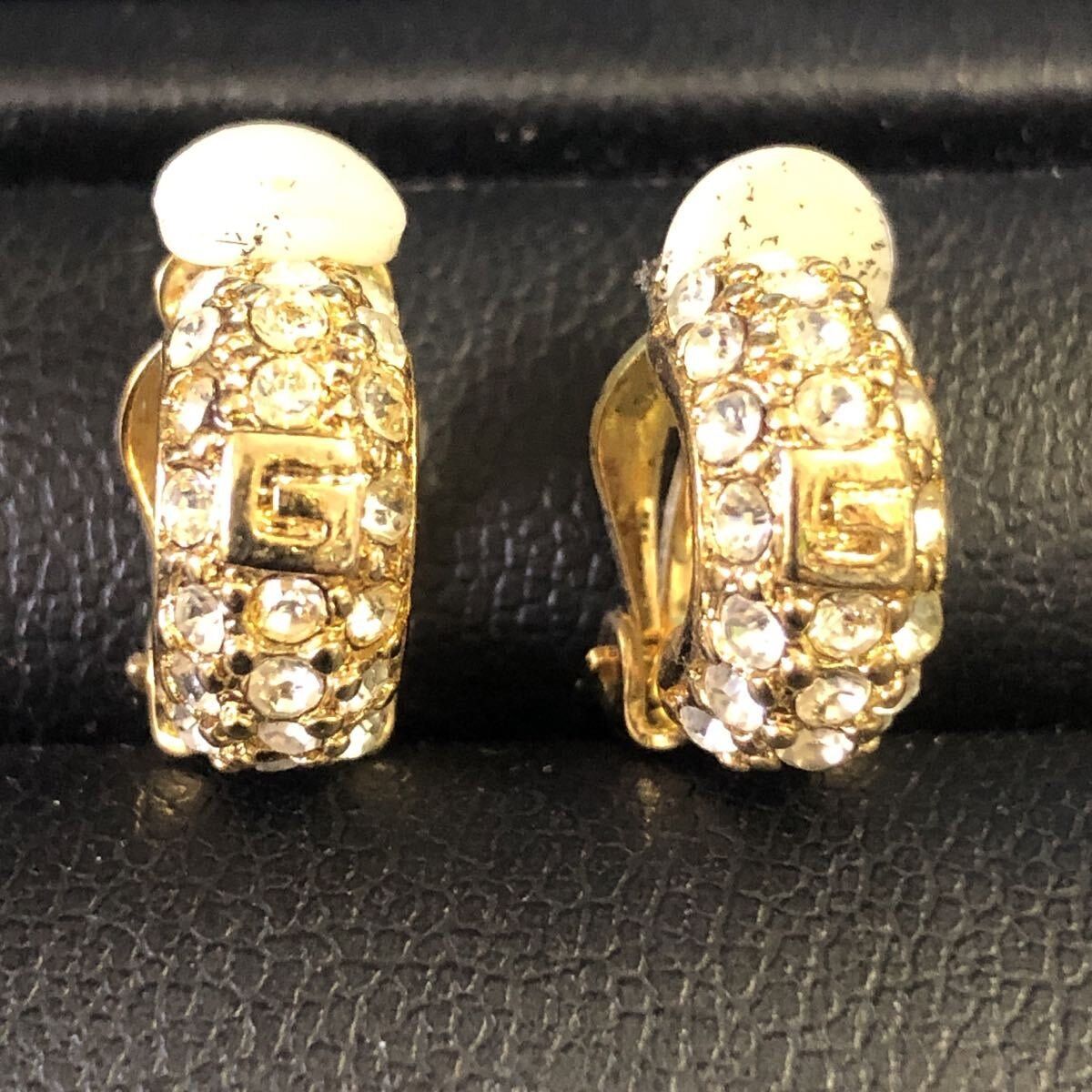 Givenchy Orecchini pendenti & Orecchini a lobo: Givenchy Ohrringe Goldfarbe Strass Vintage – Nuovo (secondo la descrizione) da Winterthur venduto da Dejv 4