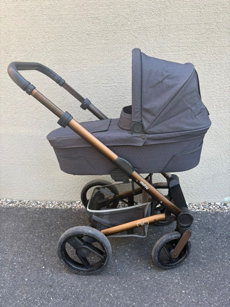 Mutsy Kinderwagen: Kinderwagen von Mutsy Nio – Gebraucht aus Olten von Luzias11