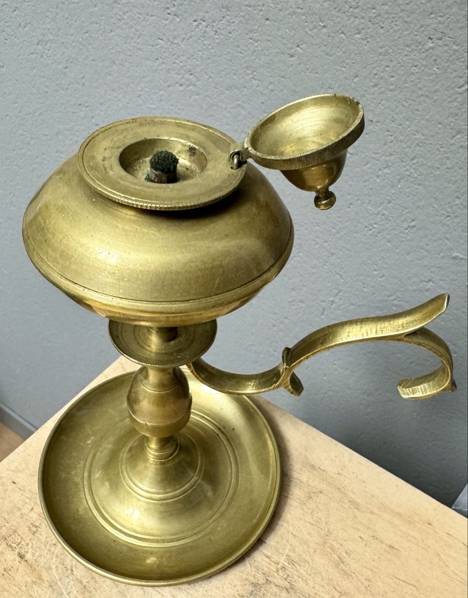 Lampes: Kleine antike Öllampe Messing 19 cm – D'occasion à Rothrist par Luckywinner 1