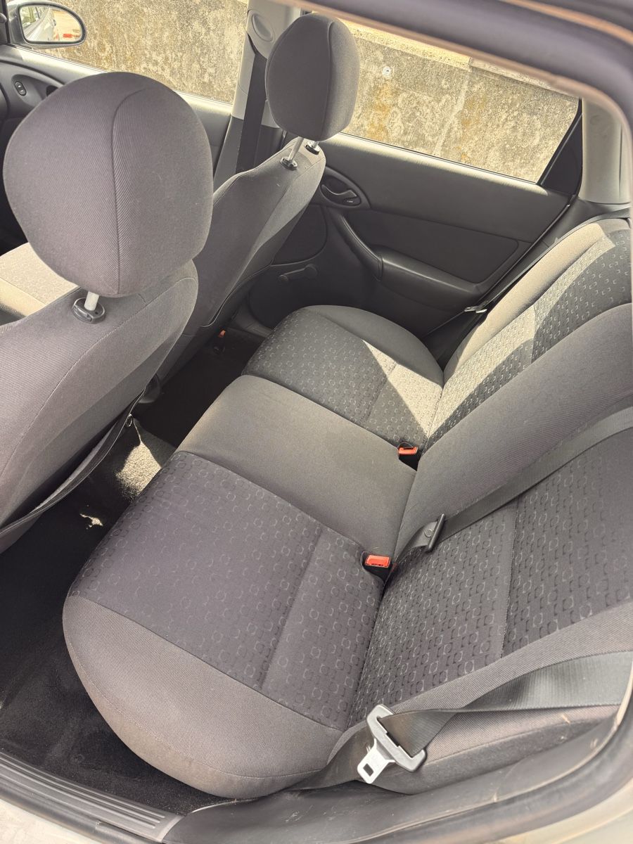 Ford Autos: Super Winter Ford Focus 1.6 – D'occasion à Sirnach par schneli 5