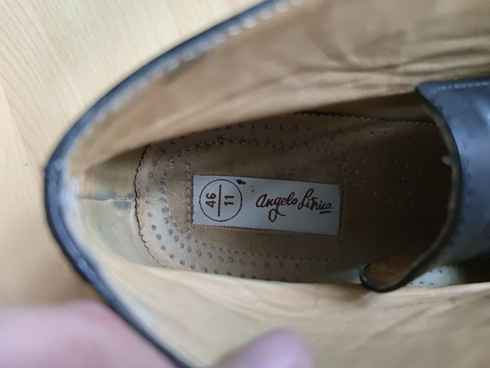 Scarpe da uomo: 46 Größe  – Usato da Meggen venduto da Malecifent 2