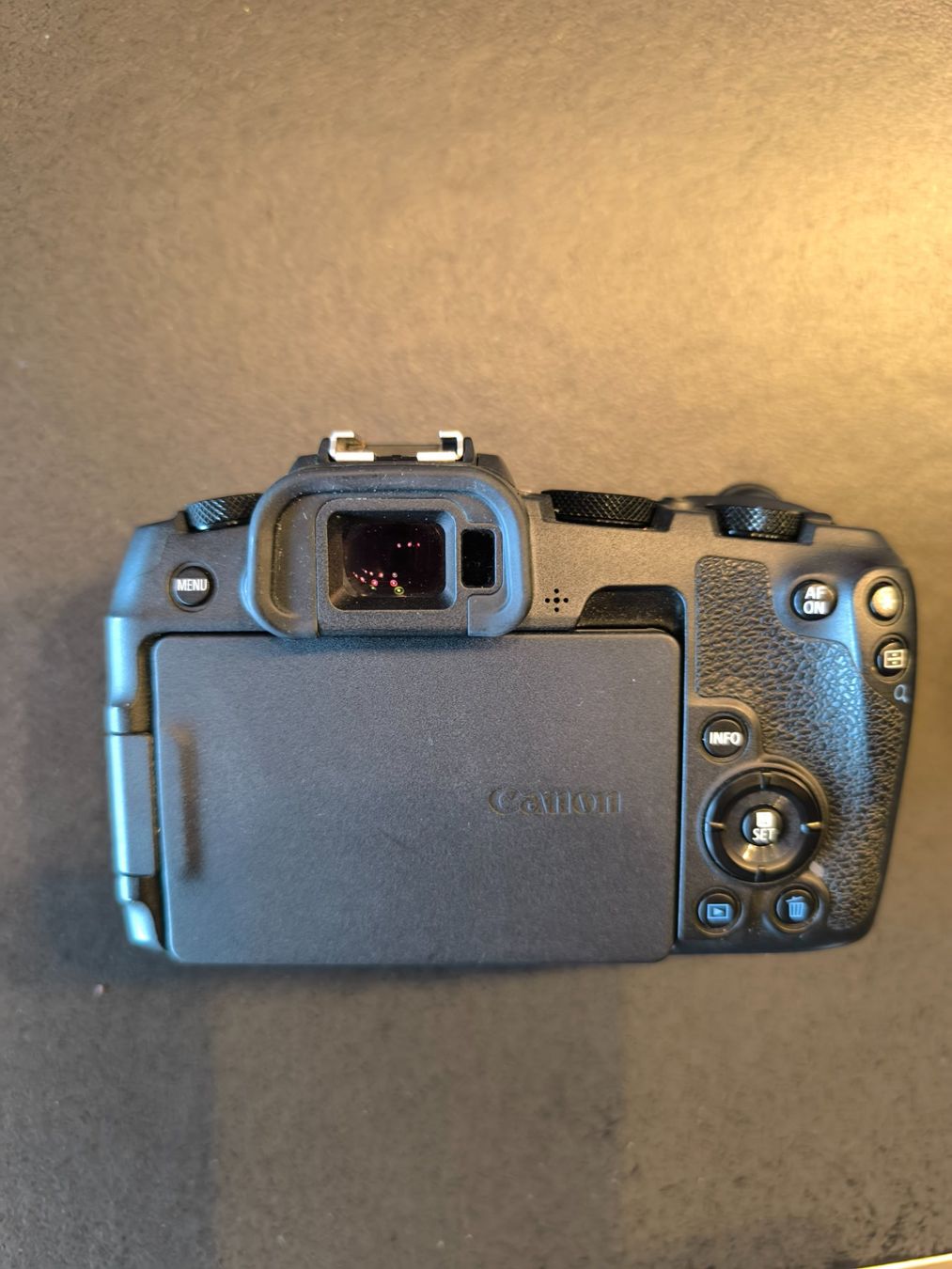 Canon Fotocamera: Canon EOS RP Vollformat – Usato da Bolligen venduto da Minimaxx 1
