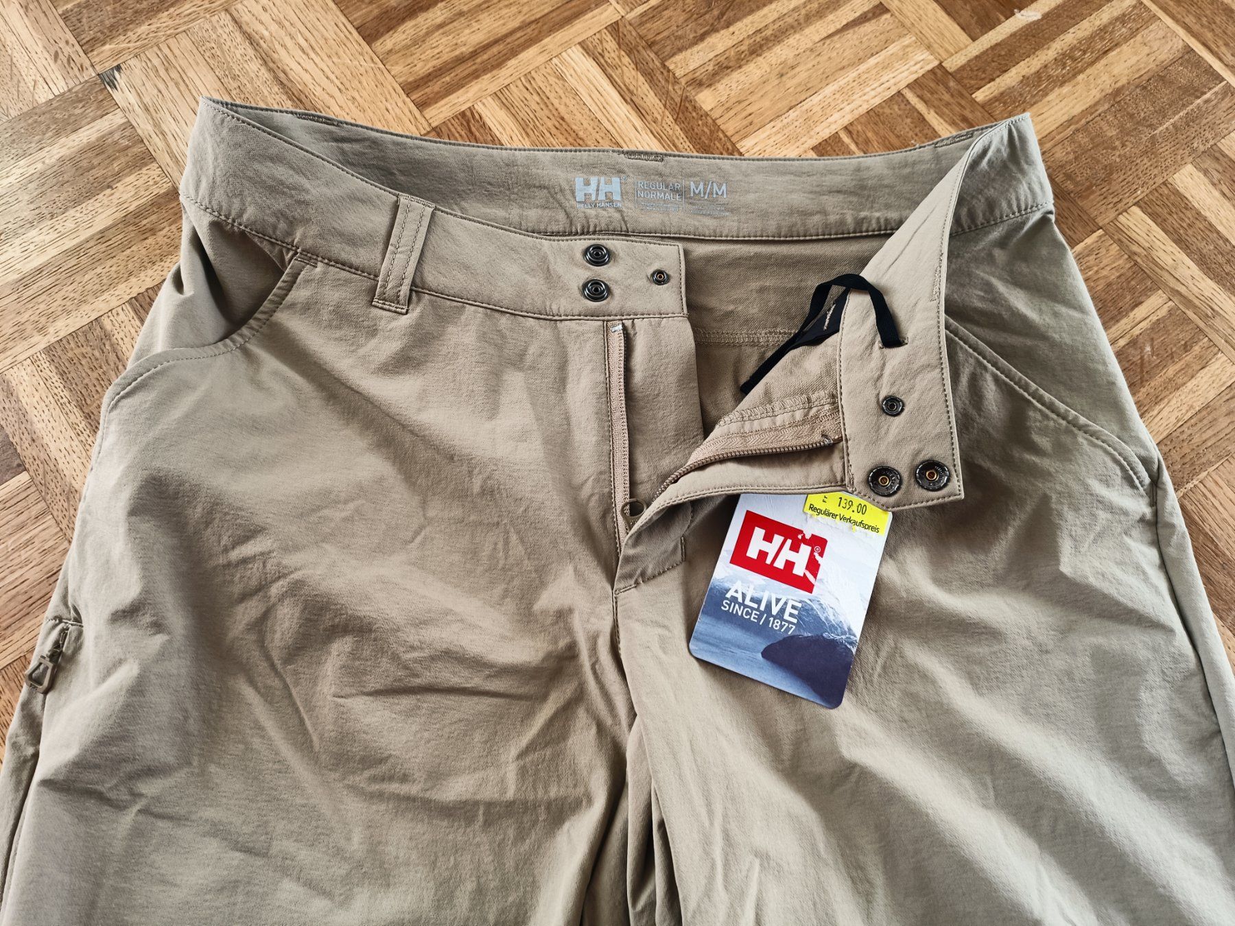 Helly Hansen Pantaloni: Helly Hansen Damen Wanderhose Gr M Brona Softshell beige Neu – Nuovo e nell'imballaggio originale da Oberhofen Thun'see venduto da cri_6md2 3