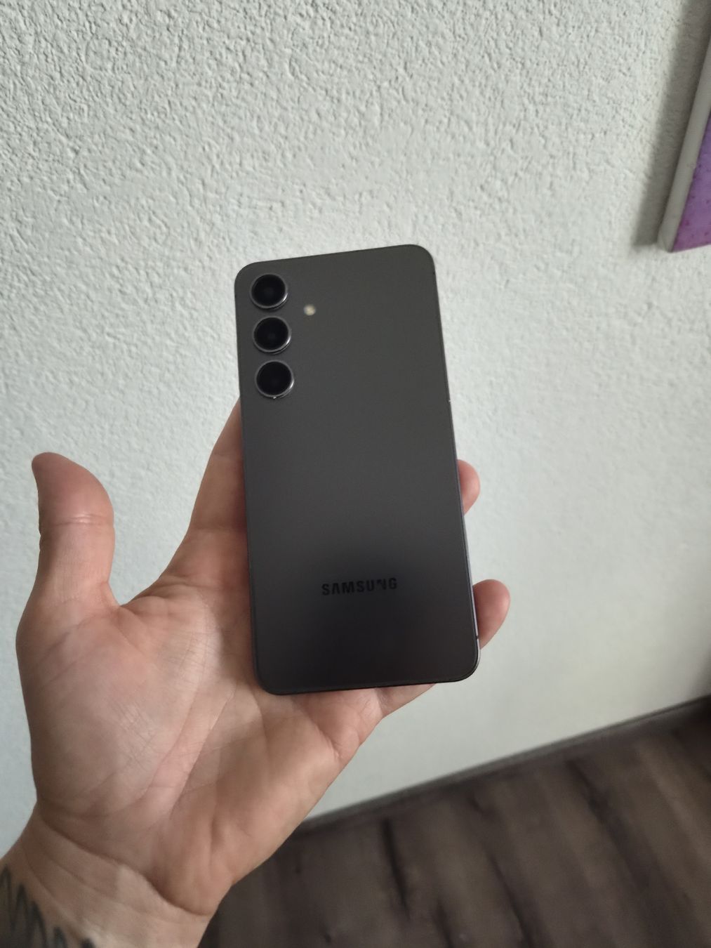 Samsung Portables: Samsung Glaxy S24 256GB – D'occasion à Leuggern par MonaM90 1