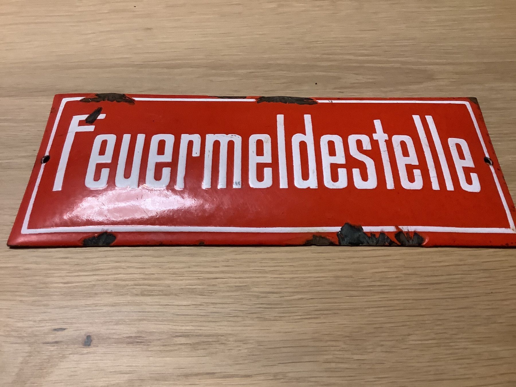 Insegne: Email Schild – Usato da Holzhäusern ZG venduto da tho_8my6