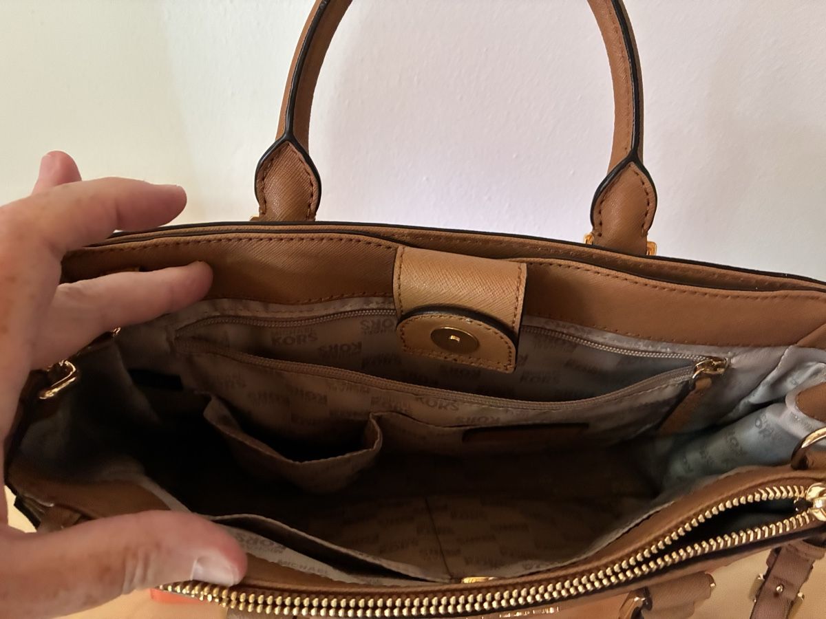 Michael Kors Borse da donna: Kellen Medium Satchel Michel Kors Tasche – Nuovo (secondo la descrizione) da Aesch BL venduto da comven 2