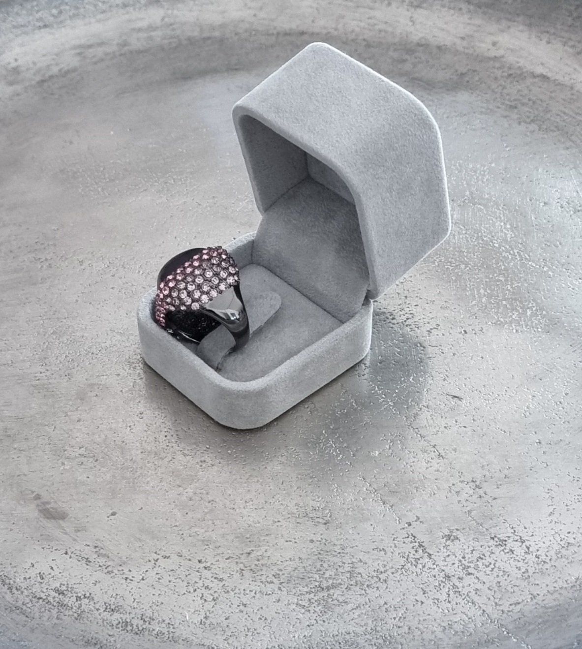 Anelli: Ring Swarovski violett,t-rosa,Amethyst – Nuovo e nell'imballaggio originale da Frauenfeld venduto da Bleeddragon 3