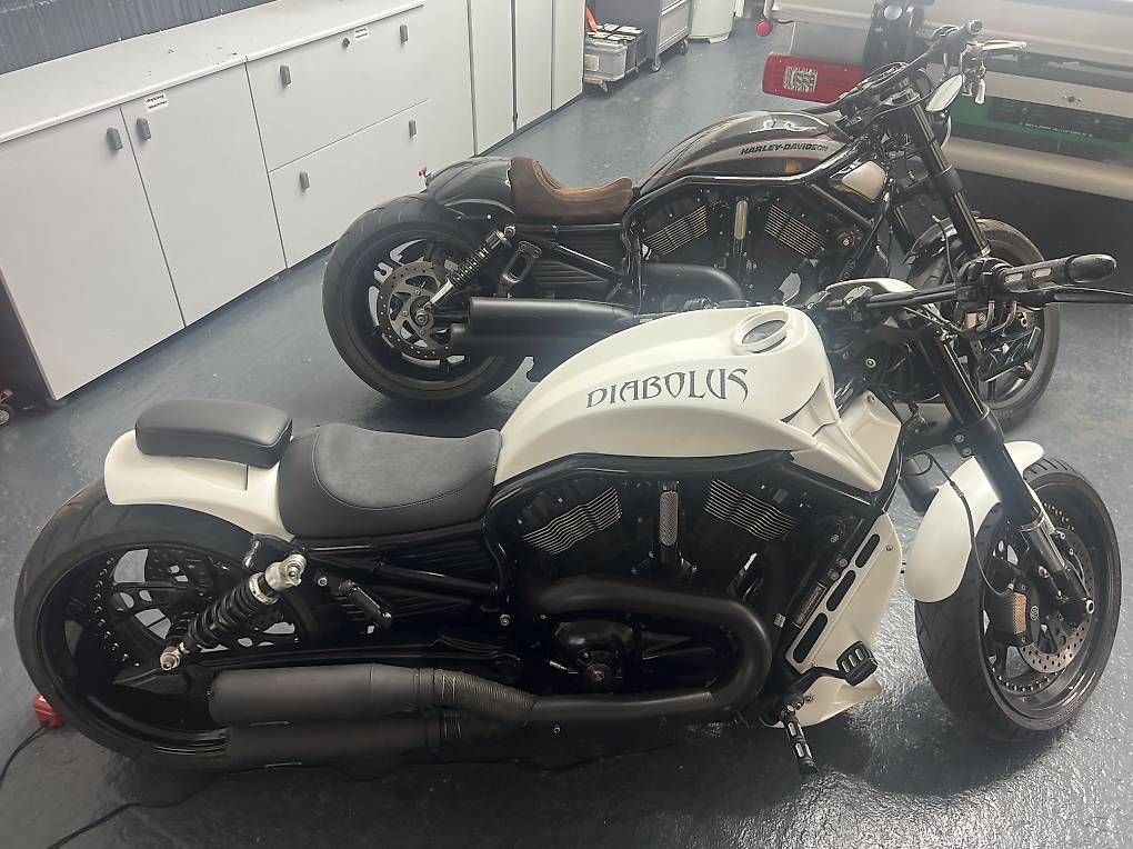 Chopper: Harley V-Rod Unikat – Usato da Kreuzlingen venduto da hei_7v9y
