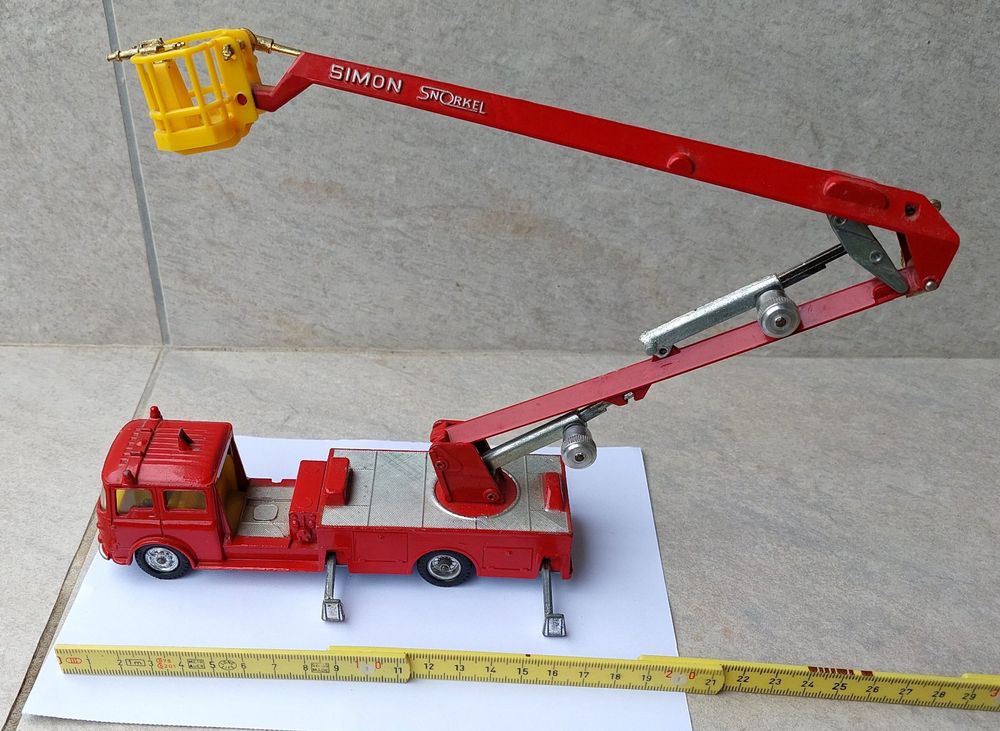 CORGI TOYS MAJOR Bedford Pompier Simon Snorkel Fire Engine Bon État EUR 95,00 - FR