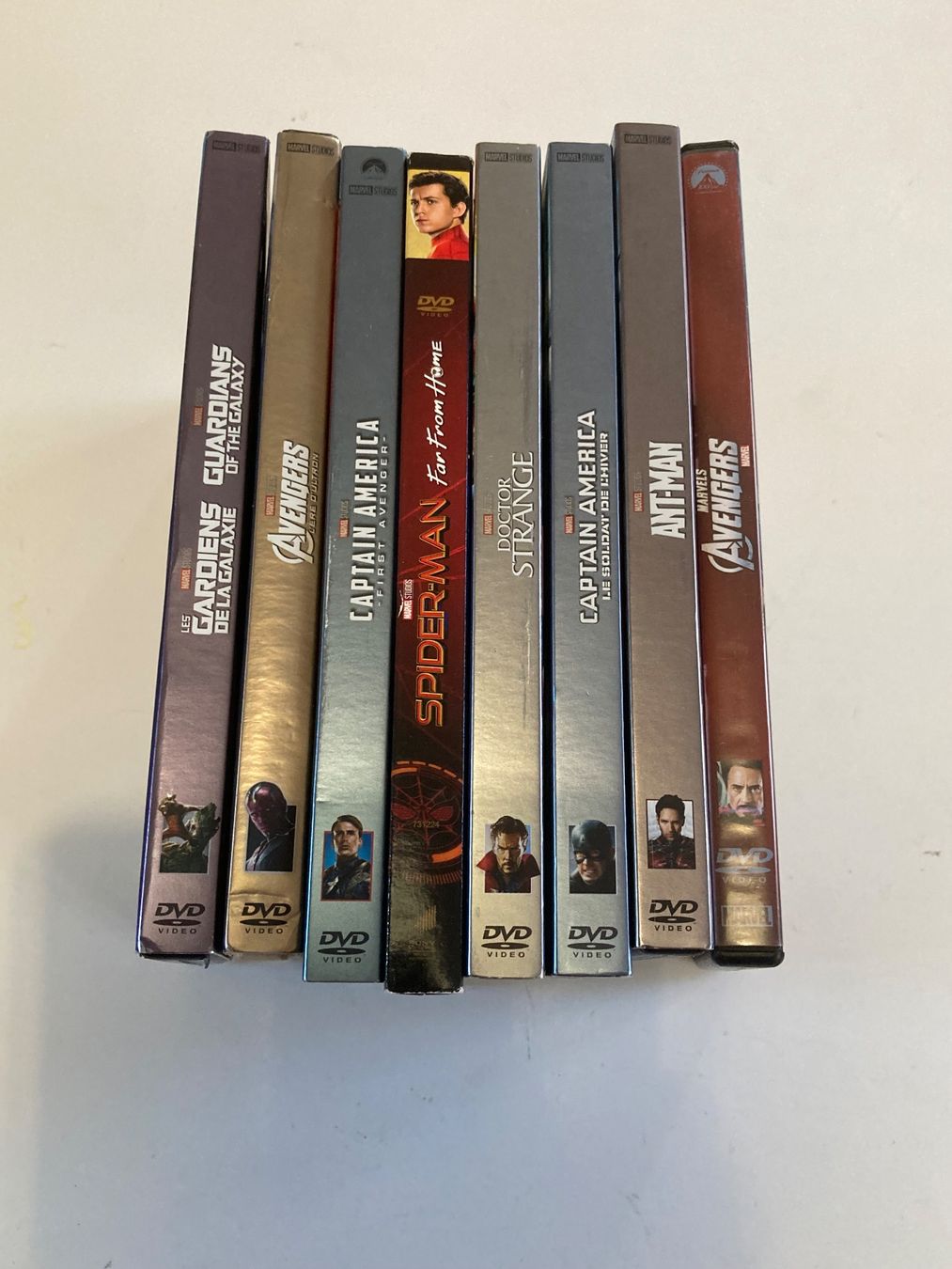 Tous les DVDs: Lot de 8 films DVD Marvel Studios – D'occasion à Bassecourt par CALUMET-X 2