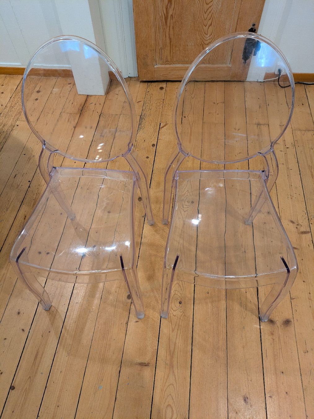 Kartell Sedie: 2 Stühle (Kartell ähnlich) – Usato da Ostermundigen venduto da geri1412