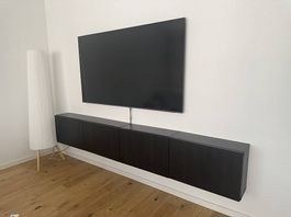 Moderne TV-Kommode schwebend schwarz mit Wandmontage