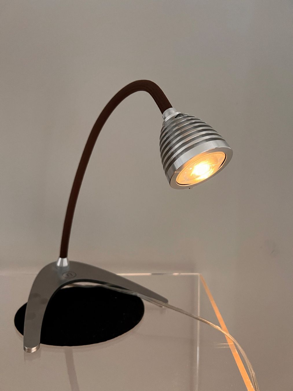 Lampen: Less n more Tisch / Leseleuchte Athene – Neu (gemäss Beschreibung) aus Bern von arttesa