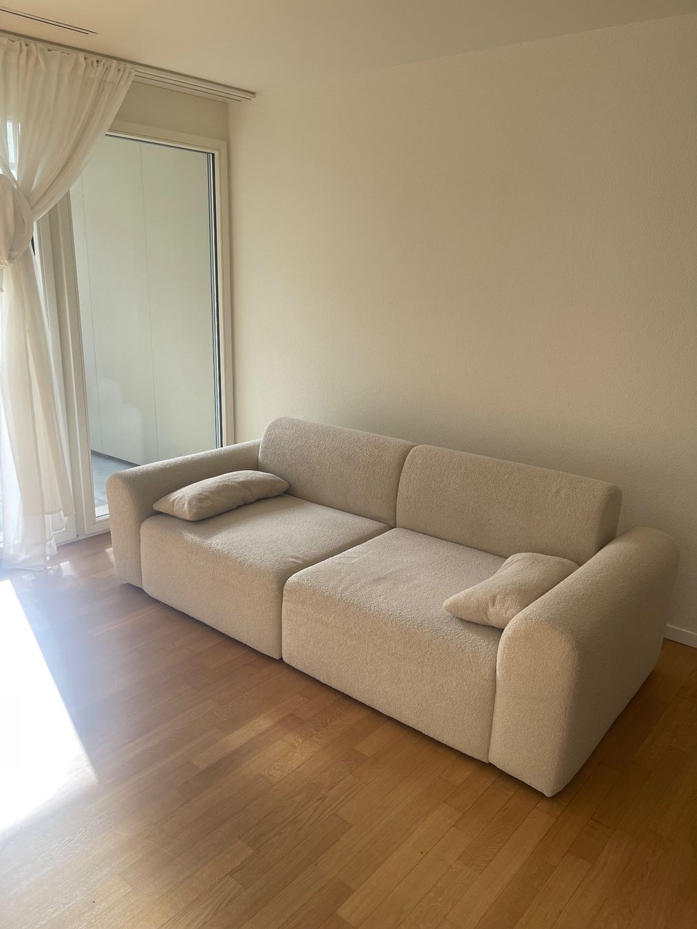 Sofas: Sofa in Beige (Sklum) – Gebraucht aus Emmenbrücke von pat_j8hz