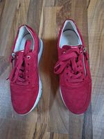 Schöne Sneakers aus Wildleder von Gabor, Gr. 4.5