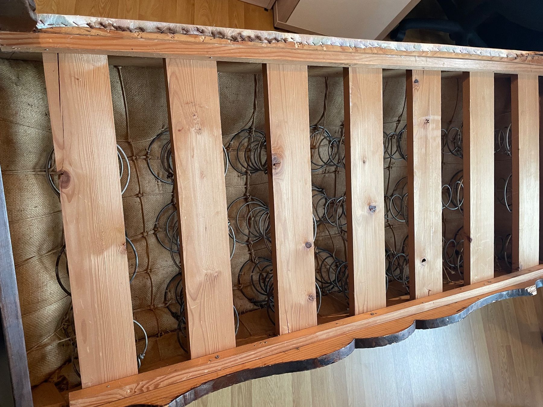 Divani: Antikes Sofa / Kanapee, restauriert, wunderschön! – Usato da Rothrist venduto da Ssts 4