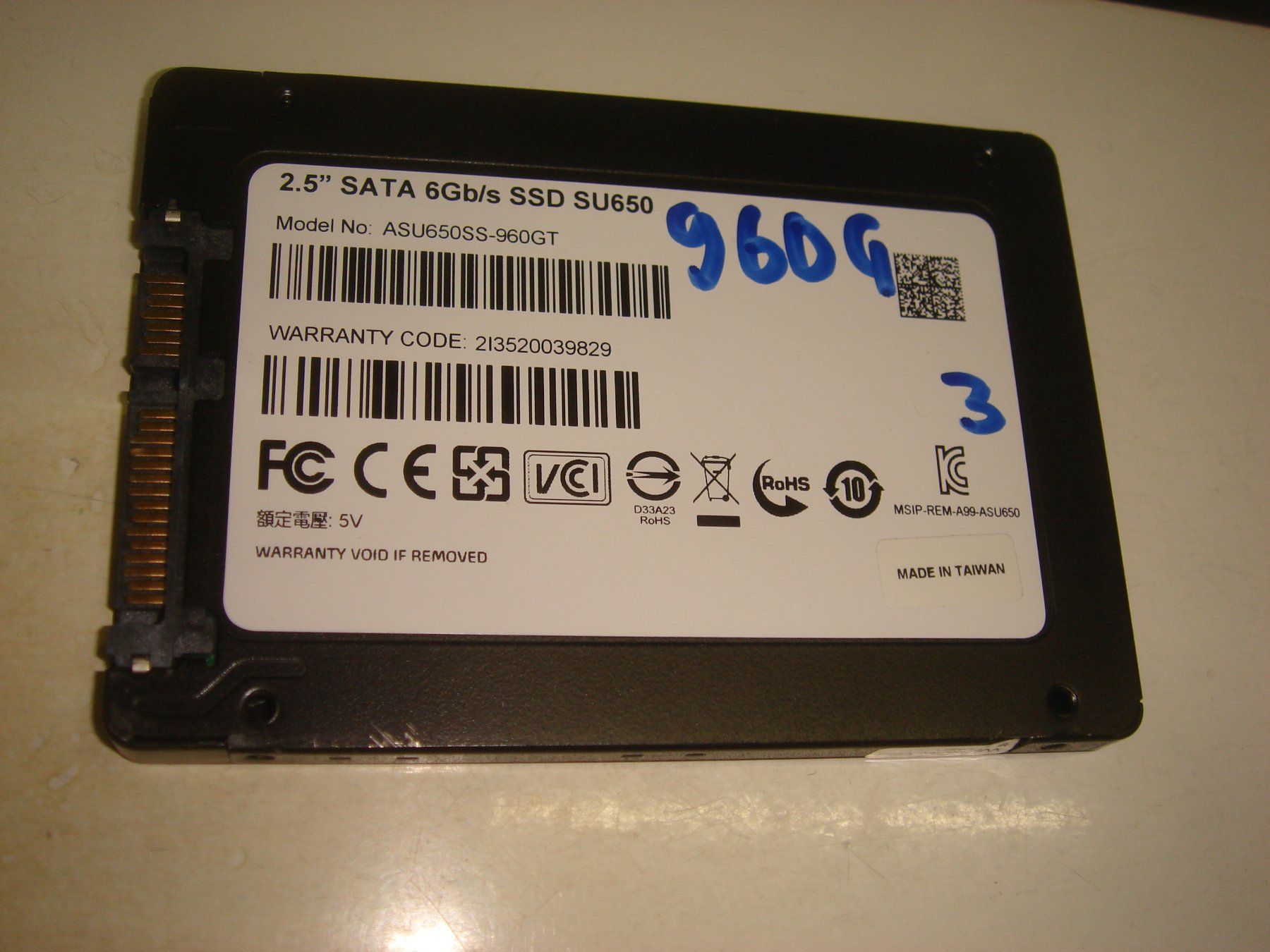 Dischi rigidi: 960gb ssd. Adata. Getestet. Details siehe Bildern. – Usato da St. Gallen venduto da pc-sg