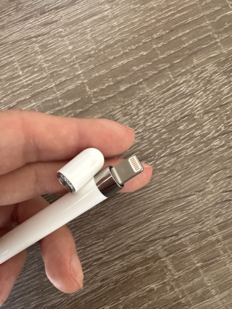 Apple Crayons, crayons de couleur & craies: Apple Pencil 1st Gen  – D'occasion à Wil SG par eid_m7ks 1