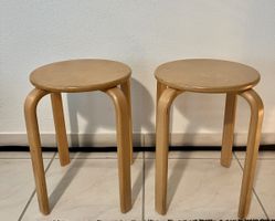 2 Stück Vintage 80er Holzhocker  Taburett