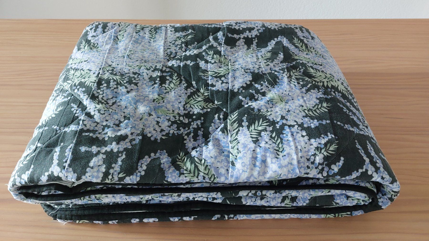 Coperte: Warme Bettdecke – Usato da Spiez venduto da Martebar 1