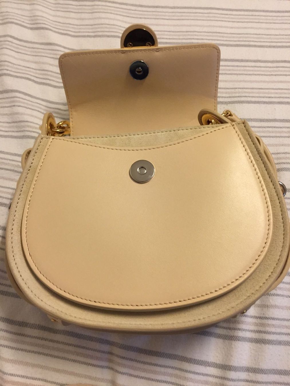 Chloé Borse da donna: Chloé Tess Small Tasche – Nuovo (secondo la descrizione) da Basel venduto da Robyn20 3