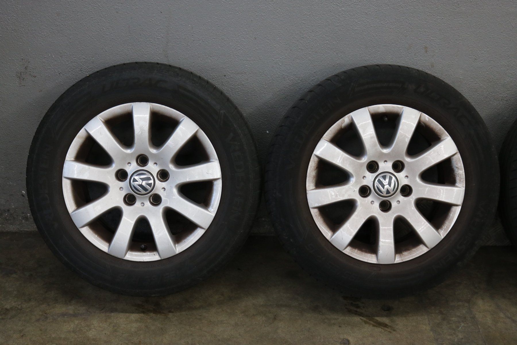 Volkswagen Pneus & Roues: VW Golf 5 Sommerräder – D'occasion à Huttwil par gropsuhu 2
