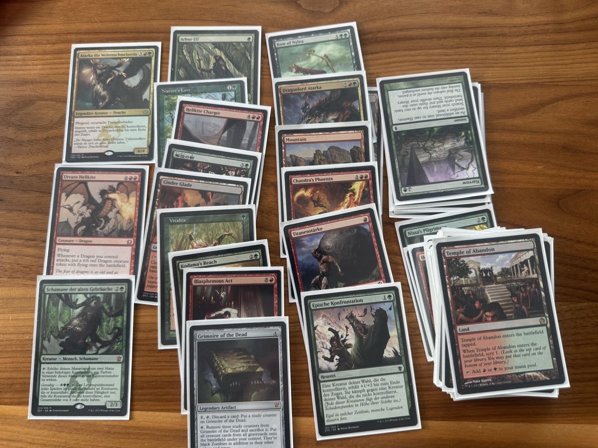 Giochi: Commander Decks Custom – Usato da Bättwil venduto da Kegaerge 1