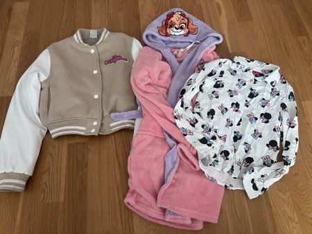 Kinder Kleiderpaket Winter 134 (3)