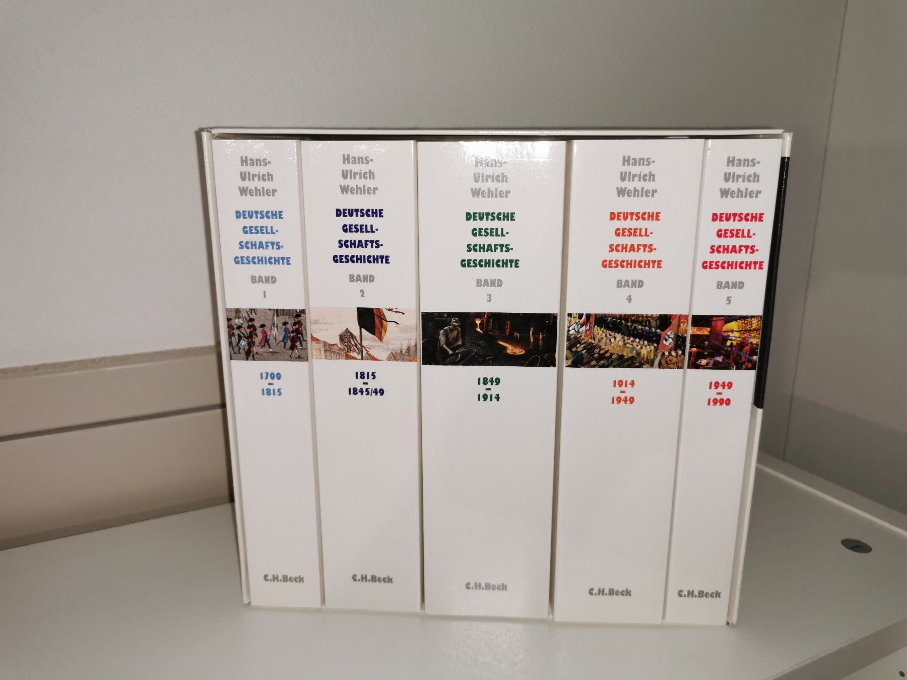 Libri: Hans-Ulrich Wehler "Deutsche Gesellschaftsgeschichte", 5 Bde – Nuovo (secondo la descrizione) da Horgen venduto da einmanndreimannband