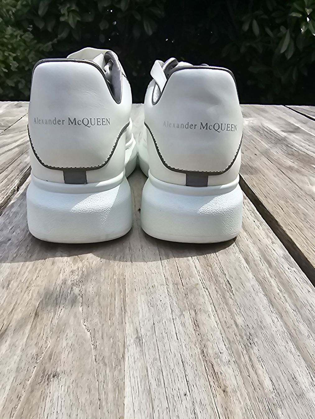 Alexander Mcqueen Chaussures hommes: Alexander McQueen Sneakers Gr.42 – D'occasion à Oberwil BL par 007re 1