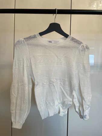 Zara Pullover