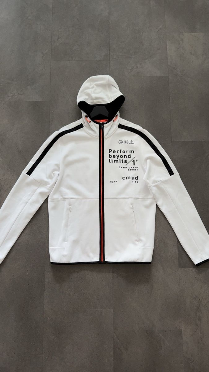 Camp David Jacken: Camp David Trainingsjacke – Neu (gemäss Beschreibung) aus Erlinsbach SO von _stjepi_