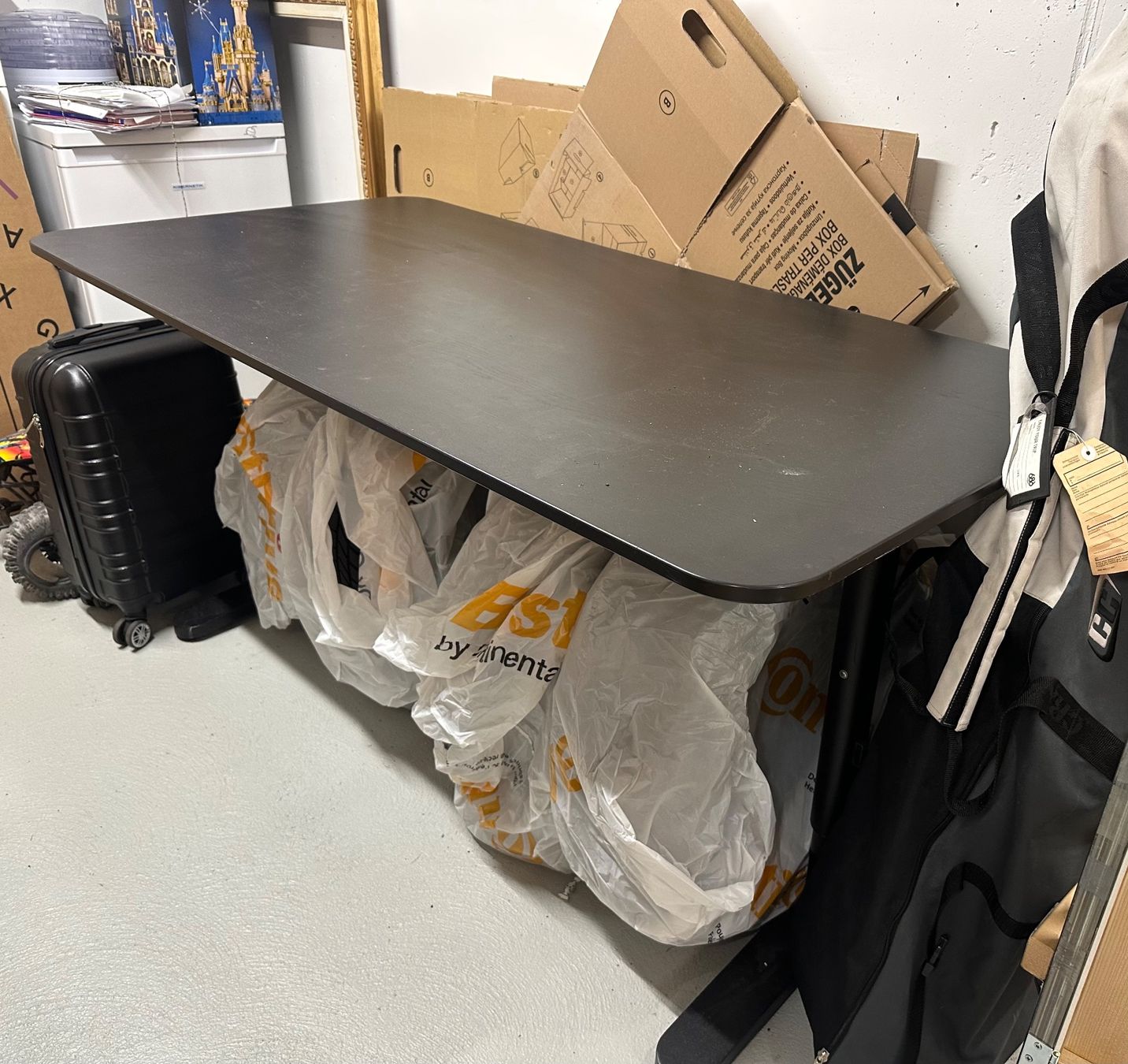 Bureaux: Ikea Pult – D'occasion à Zürich par tthebst 1