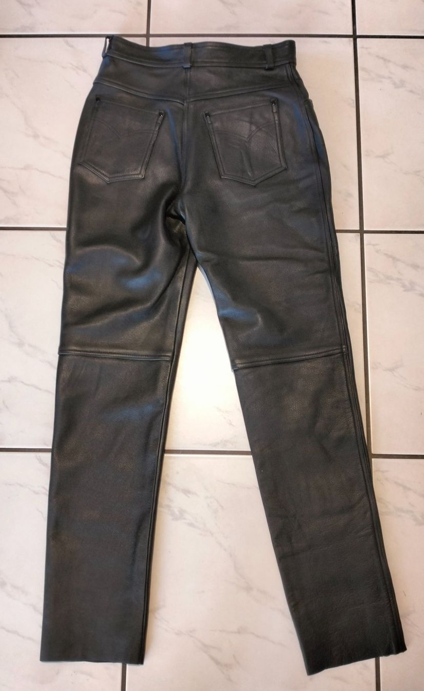 Pantaloni: Damen Leder motorradhose Gr. 42 – Nuovo (secondo la descrizione) da Uerkheim venduto da Kaufoption 1