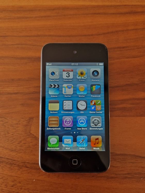 Apple iPod Touch 4 16Gb | Kaufen auf Ricardo