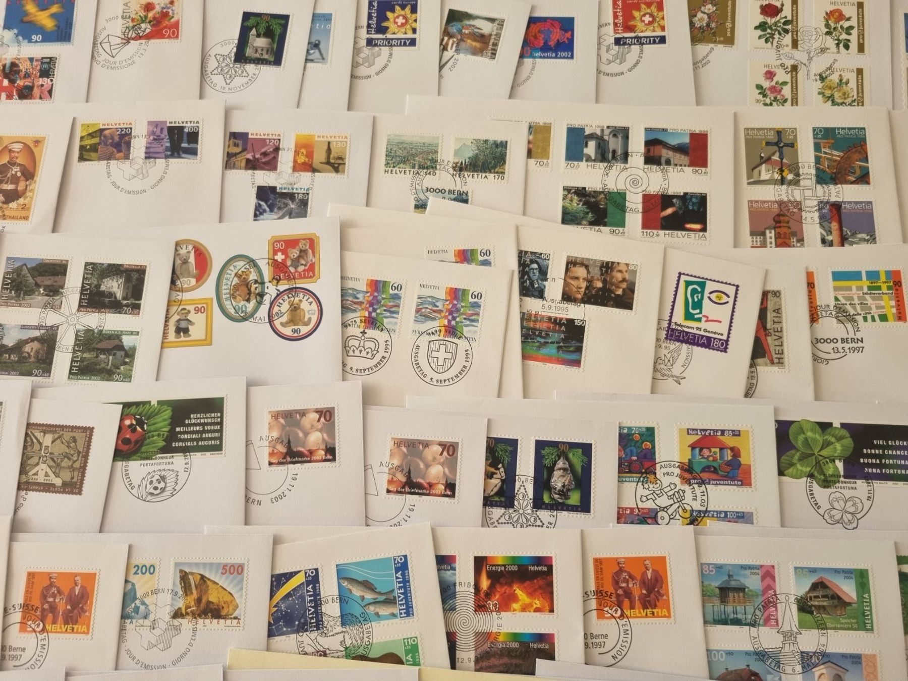 Alle Briefmarken: Lot mit 200 FDC Briefe Schweiz – Gebraucht aus Gümligen von Geniusbuy 5