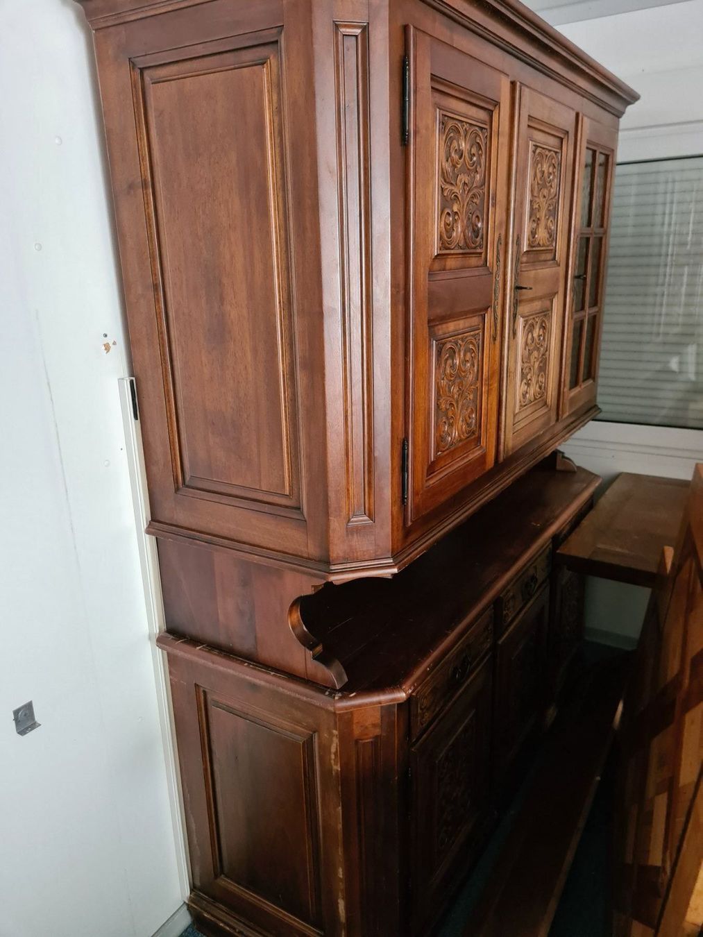 Armadi: Magnifique armoire massive – Usato da Monthey venduto da 187-zeroo 4