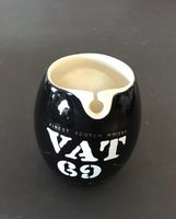 Pichet Vat 69 Wade en céramique noir