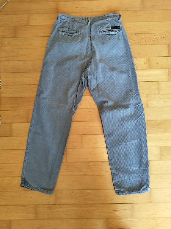 Pantaloni: Kaotiko Manchester Hose hellblau Gr. S – Usato da Einsiedeln venduto da Matteo_123 1