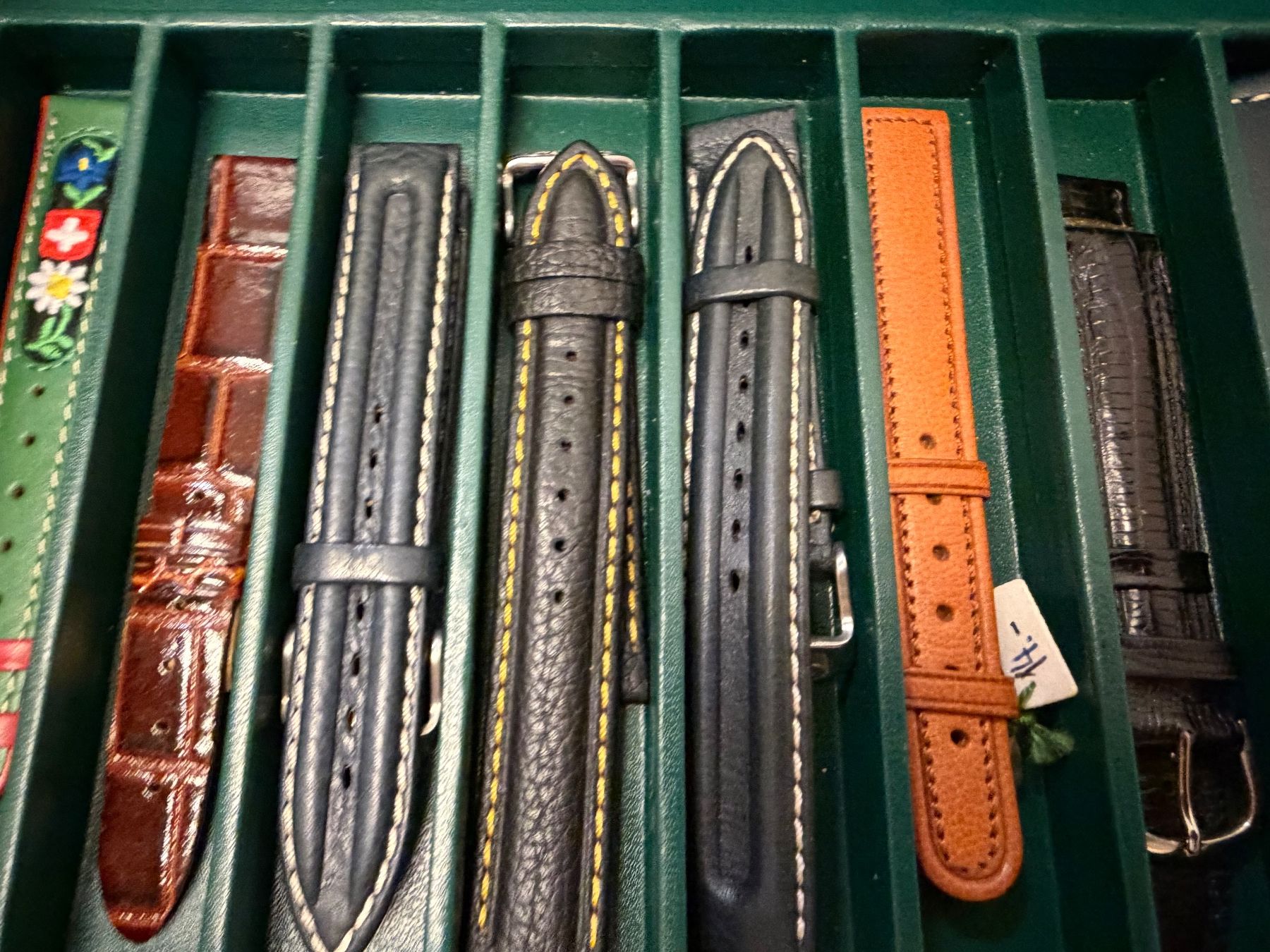 Orologi: bracelets avec son étui – Usato da Biel/Bienne venduto da MrP_WatchesBiel 2