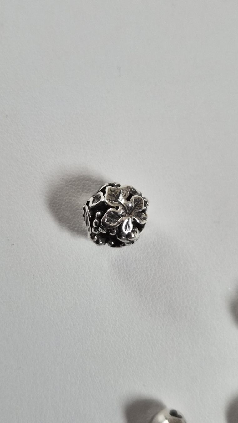 Ciondoli: 4 Charms TROLLBEADS neu – Nuovo (secondo la descrizione) da Eggersriet venduto da illy76 2