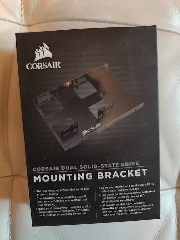 Corsair Custodie: HDD/SSD brackets von 2.5' auf 3.5', Corsair – Nuovo e nell'imballaggio originale da Stäfa venduto da TBStaefa 2