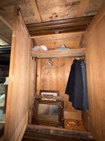Alter Holz Kleiderschrank 