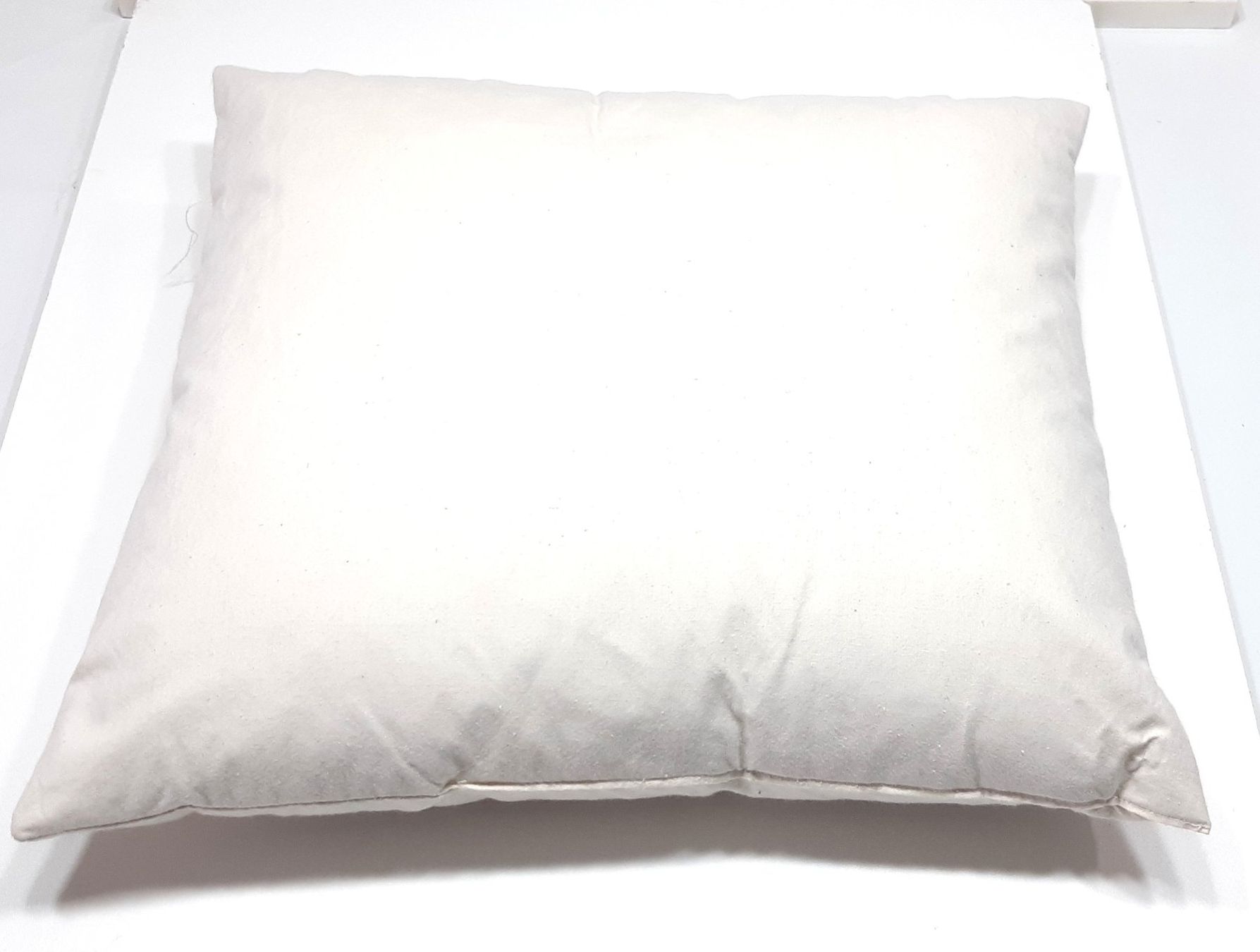 Cuscini: Kopfkissen - Coussin – Nuovo (secondo la descrizione) da Savagnier venduto da Marderuth
