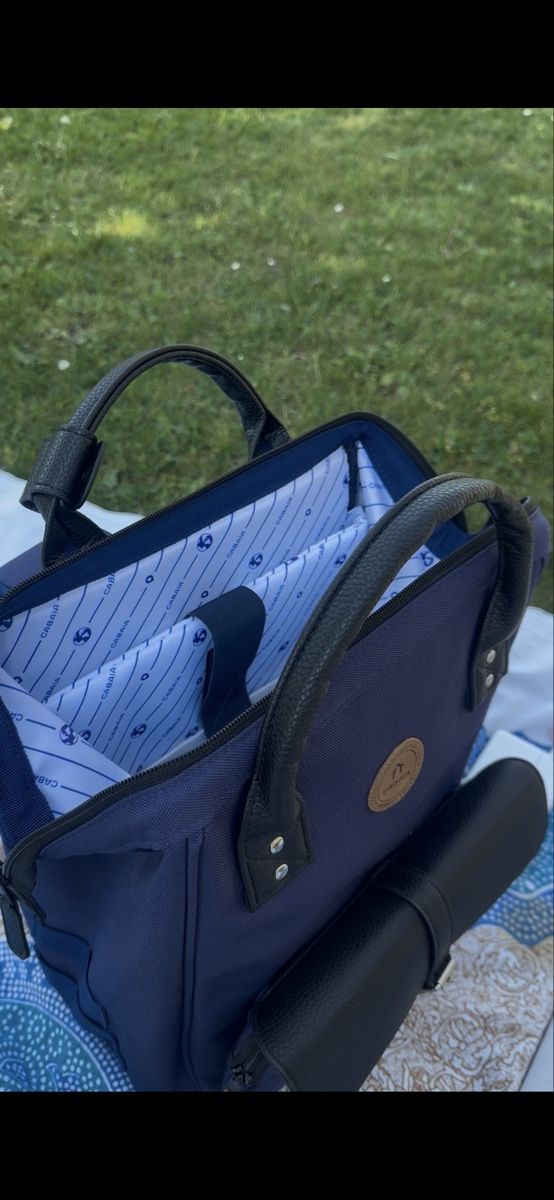 Cabaïa Zaini: Cabaia Rucksack dunkelblau 10 L, neu – Nuovo (secondo la descrizione) da Münsingen venduto da Secondhand89 3
